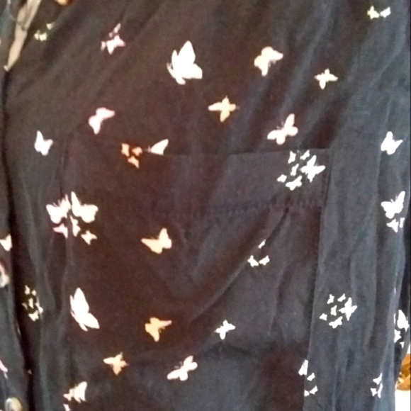 NWT Black Sleeveless Top with Multicolored Butterflies - Picture 6 of 7
